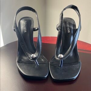 🌹Fashion Nova Black Slingback Heels